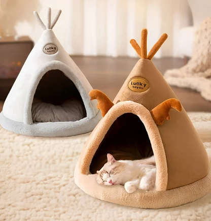 Deluxe Pet Hideaway Plush House