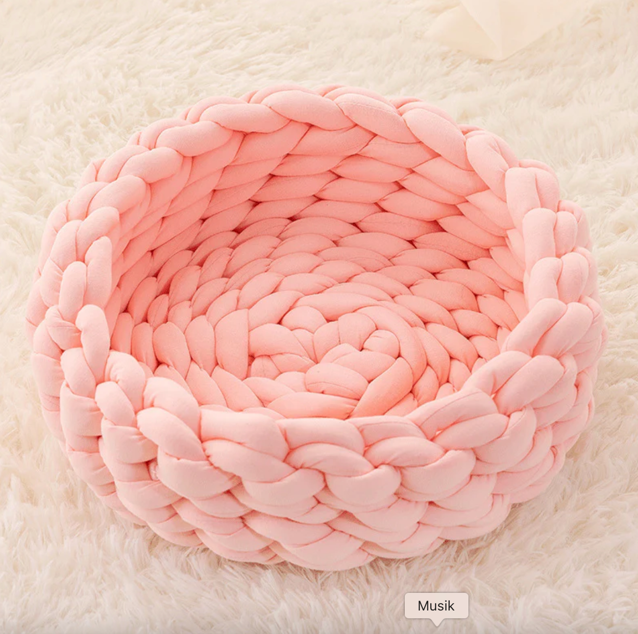 CozyWeave Woven Pet Basket