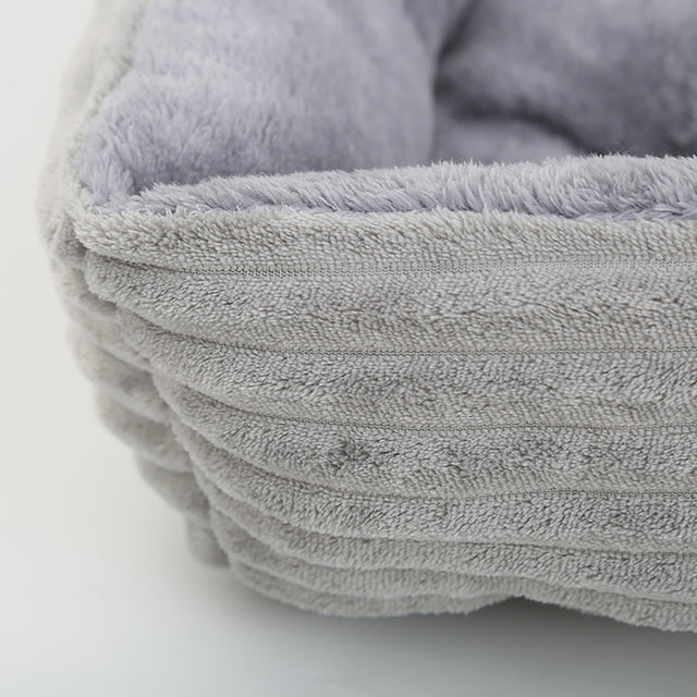 Comfy Pet Bed for Dogs and Cats