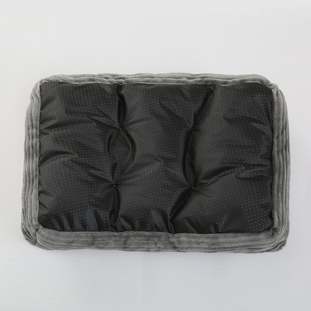Comfy Pet Bed for Dogs and Cats